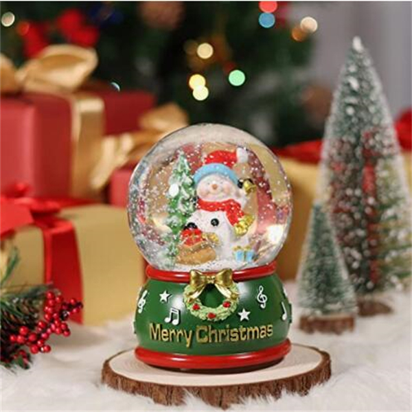 christmas snow globe